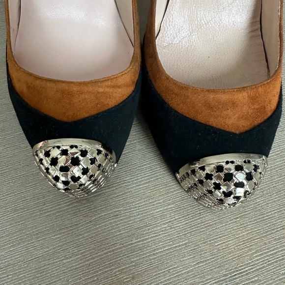 Christian Louboutin Black and Brown Heels with Gold Accents 39 - Picture 6 of 12